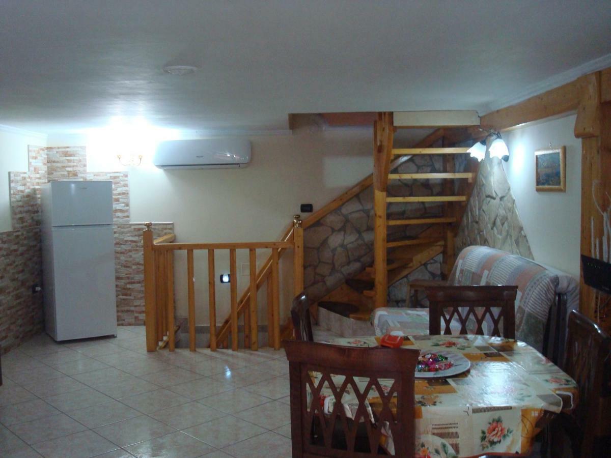 Tasor Historic Center Apartment Наполи Екстериор снимка